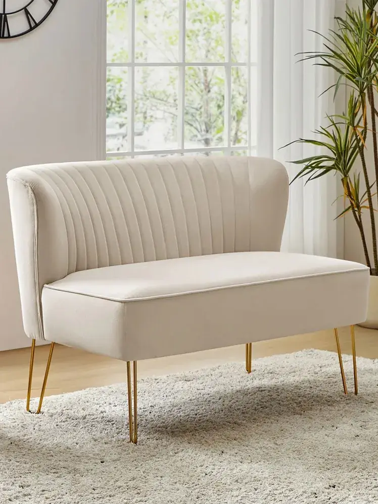 Buy Luxury Love Seat Sofa In Dubai