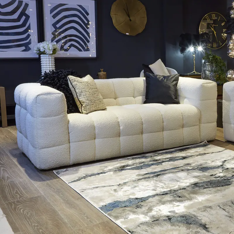 Luxuy Love Seat Sofa Set In Dubai